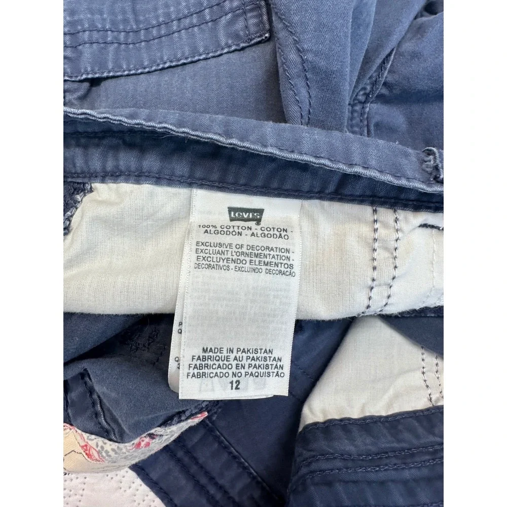 Levis Womens Navy Blue Cotton Utility Cuffed Cargo Shorts Size 12